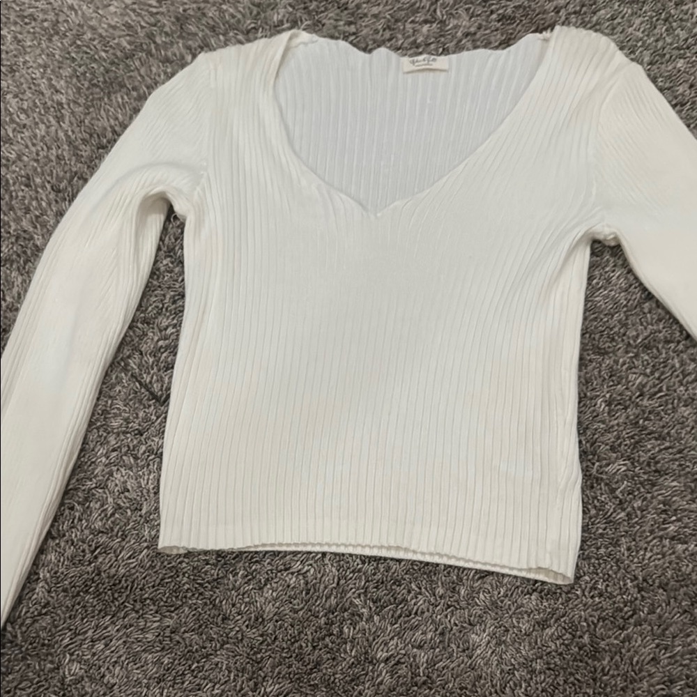 Brandy Melville White Ribbed tight sweater